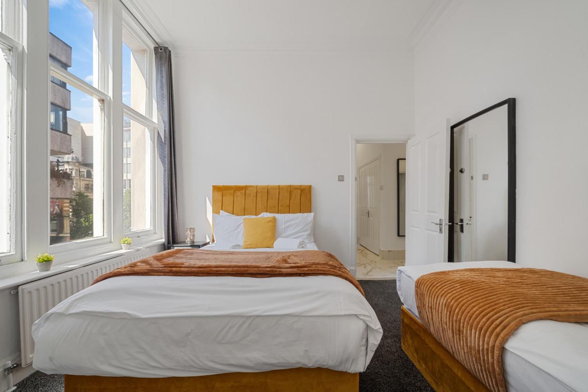 Spacious 3-Bedroom Residence In Exclusive Mayfair 7Gc London Exteriör bild